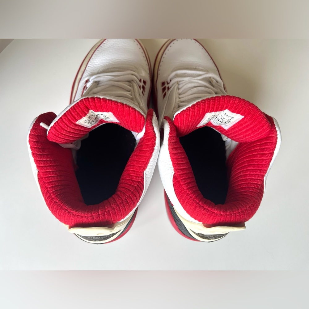 Air Jordan 2 Retro “Chicago” 2008 Countdown - Picture 3 of 6